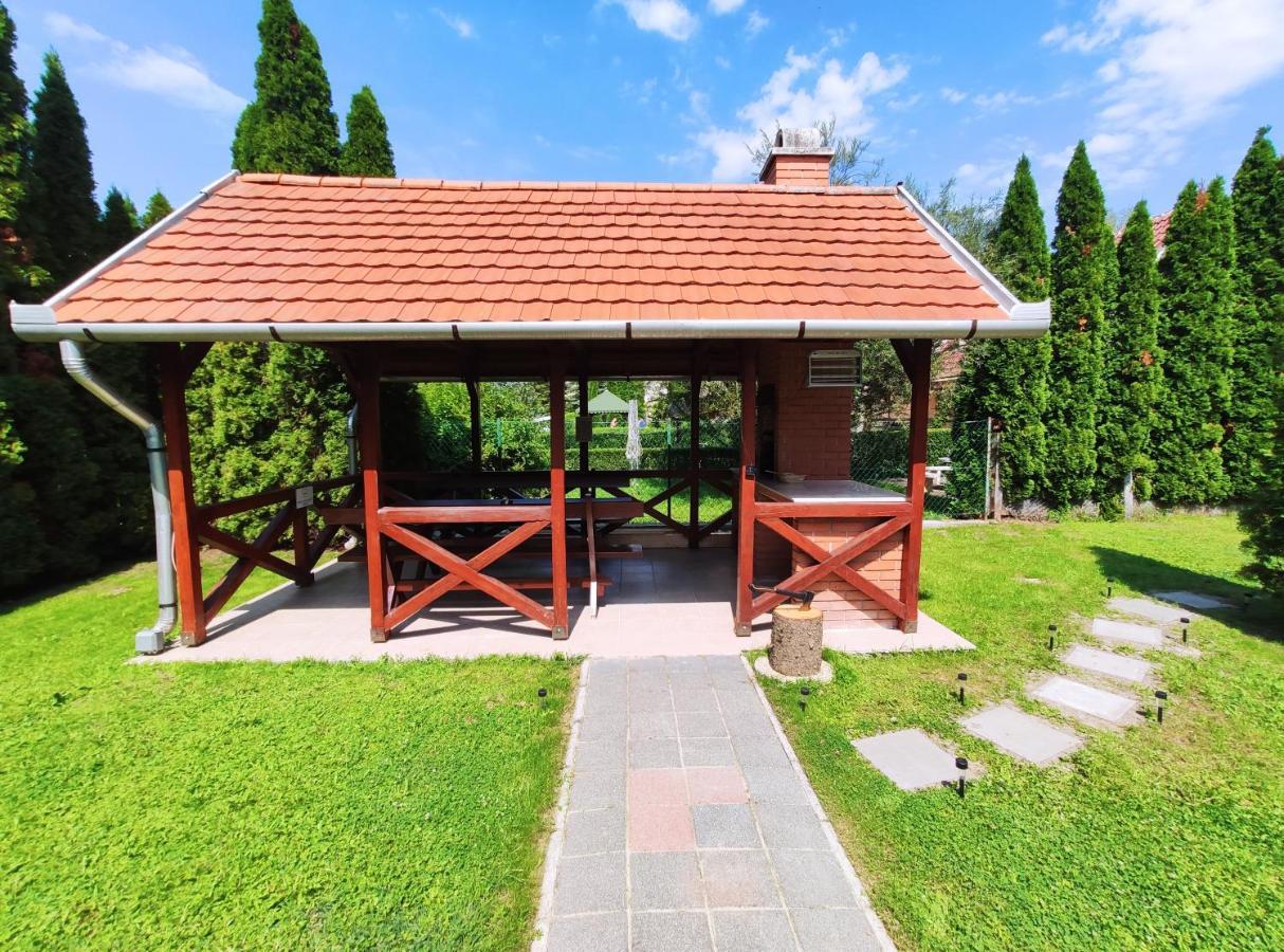 Apollo Vendeghaz Hotel Bogacs Ngoại thất bức ảnh