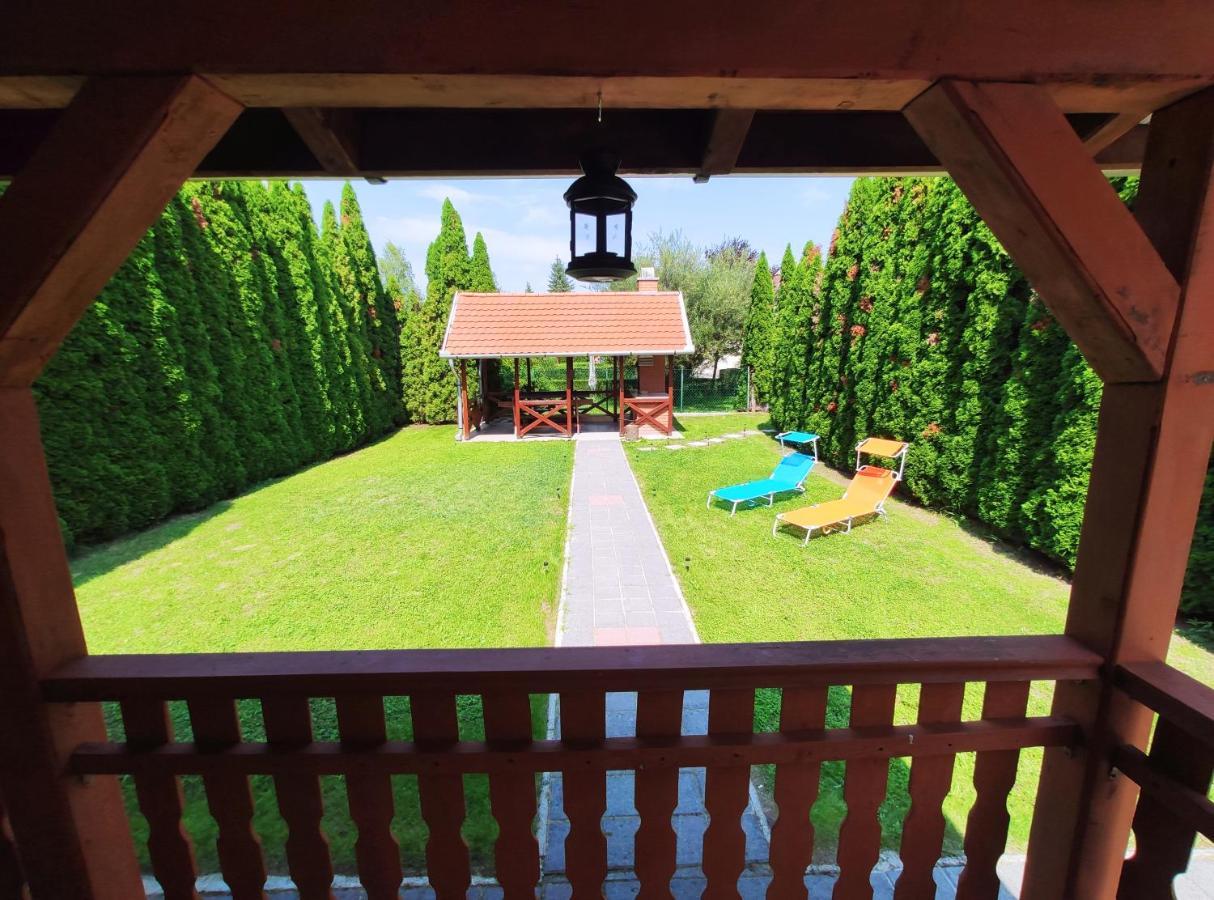 Apollo Vendeghaz Hotel Bogacs Ngoại thất bức ảnh